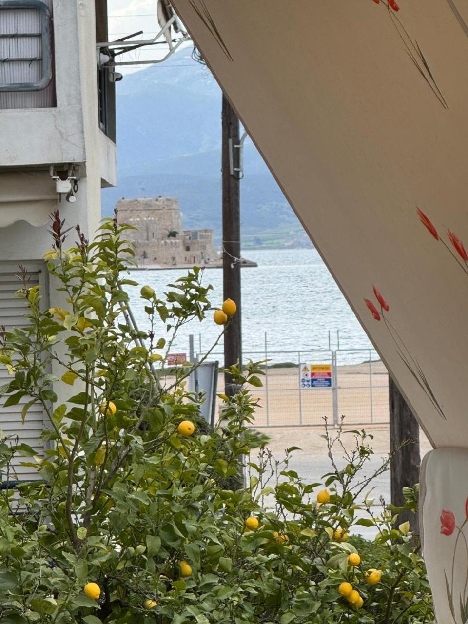 Twins Apartment Nafplio Eksteriør billede